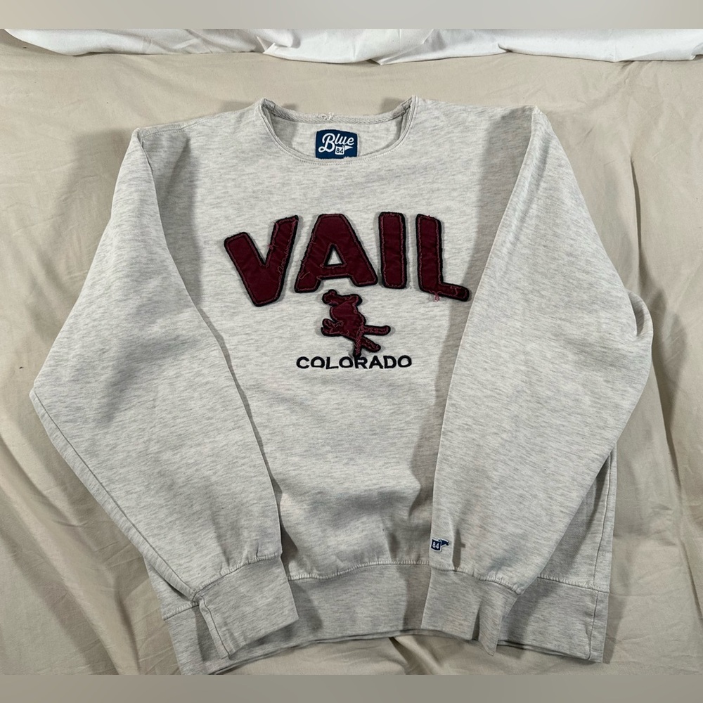 Vintage Vail Colorado Crewneck Sweater Pullover Embroidered Grey Medium Y2K